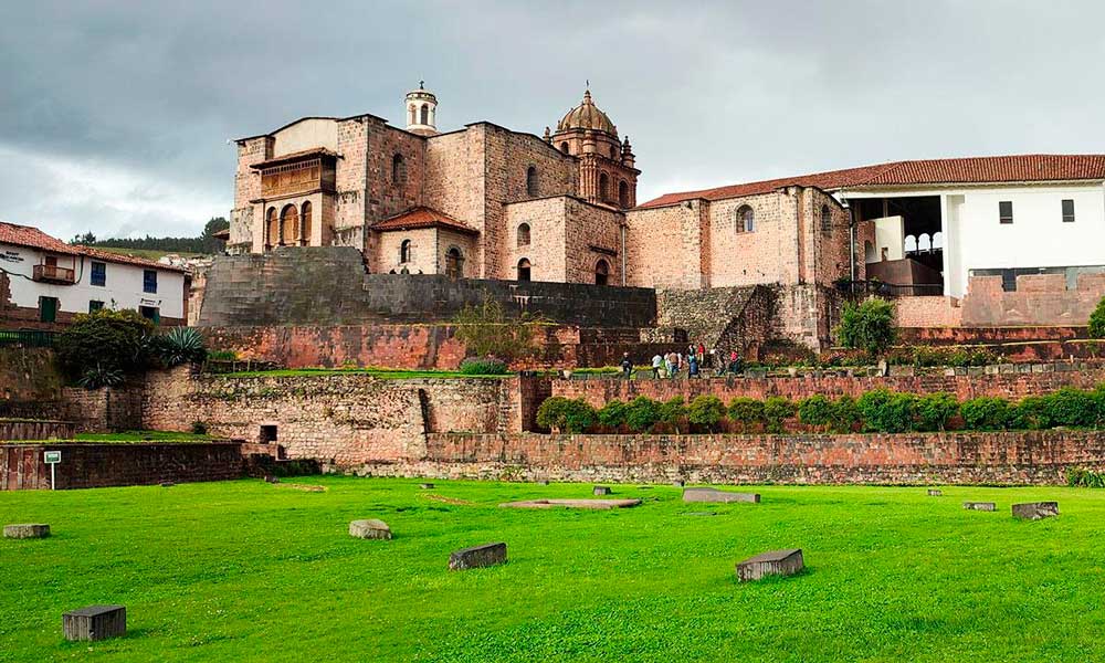 Esplanade of Qoricancha located in the city of Cusco