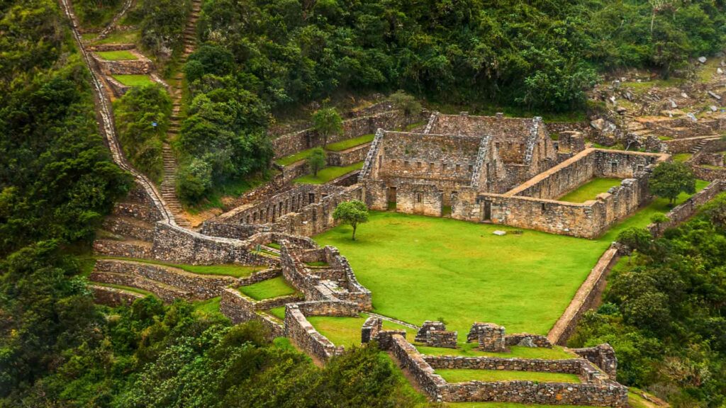 Centro arqueológico de Choquequirao no tour de 4 dias de Choquequirao e Machu Picchu