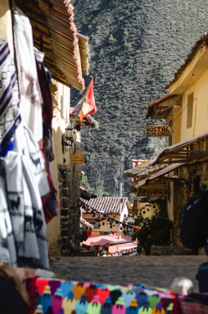 Zona del mercado artesanal de Pisac