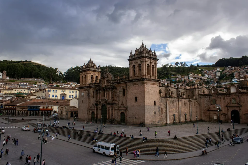 Vista das divisões principais da Catedral de Cusco