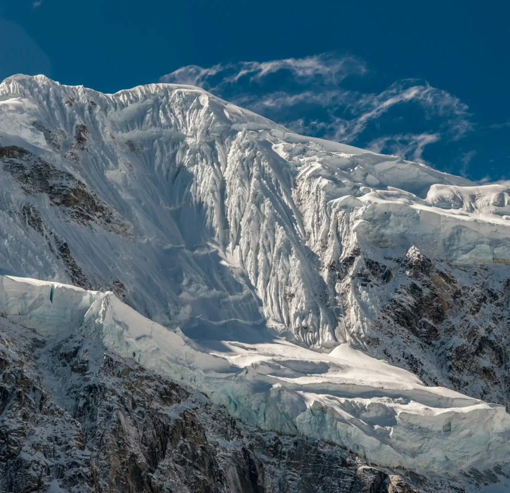 Vista do impressionante nevado de Salkantay