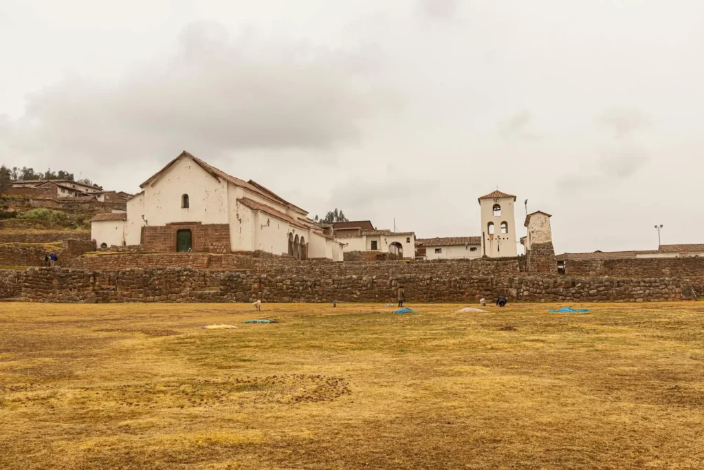 plazaTuristicoChinchero plazaTuristicoChinchero