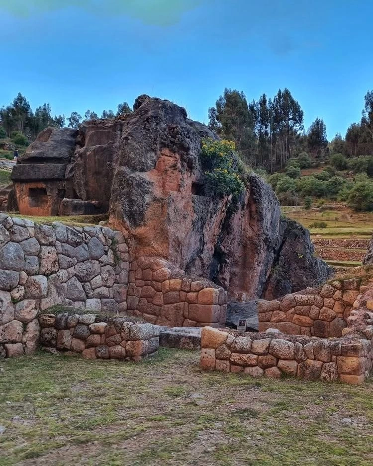 The Inca administrative and religious center of Inkilltambo