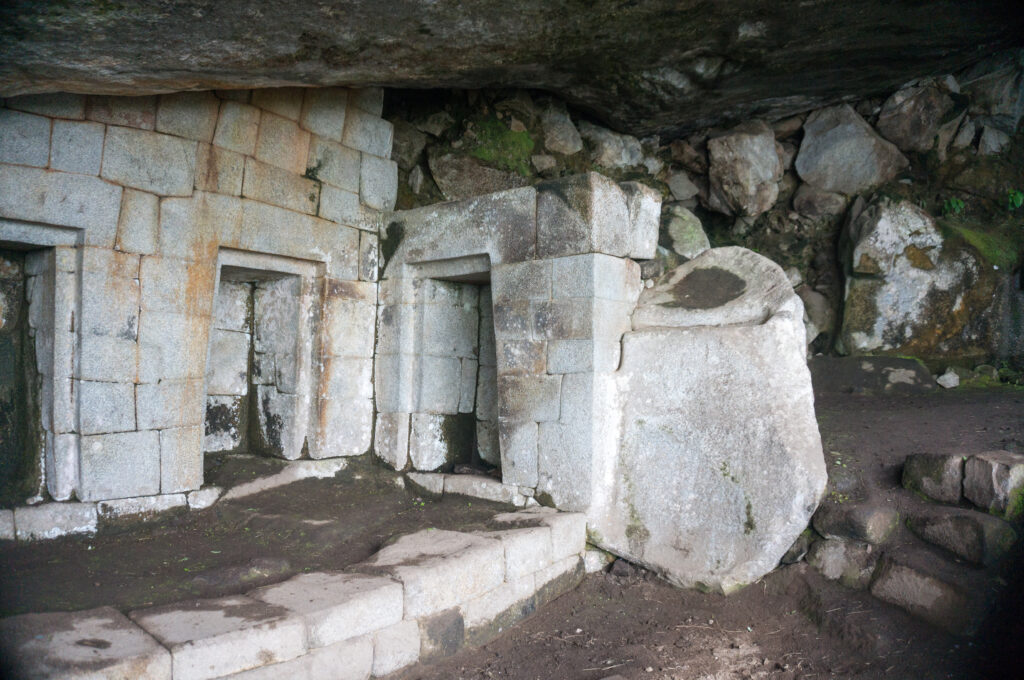 Templo da Lua, edifício sagrado na cidadela de Machu Picchu