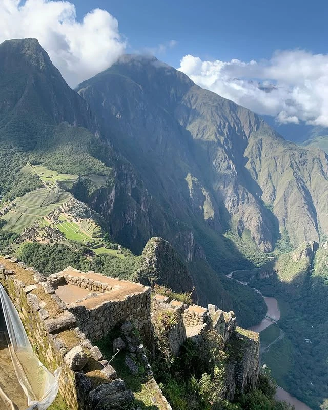 Desfrute da montanha Machu Picchu desde a montanha Huayna Picchu