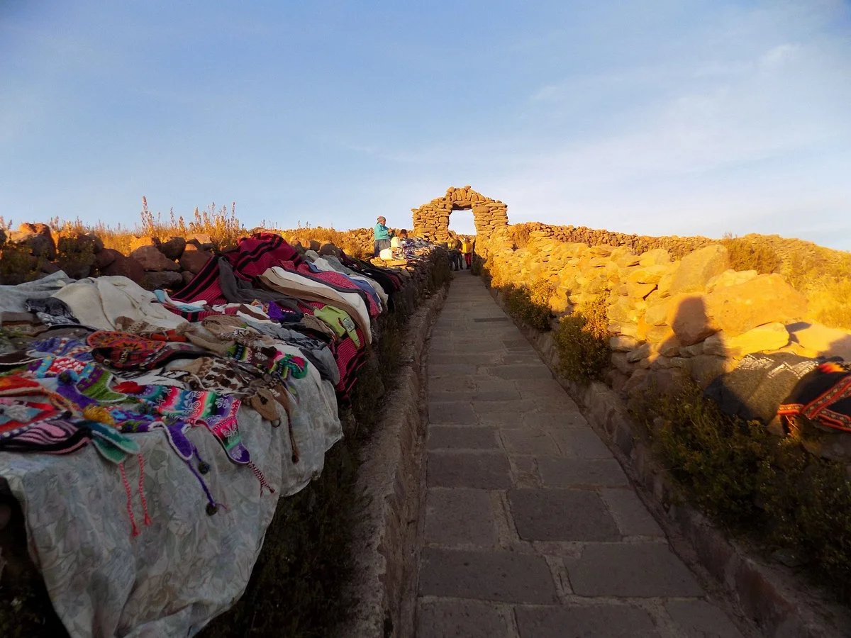 Templo preincaico Pachatata en Amantaní