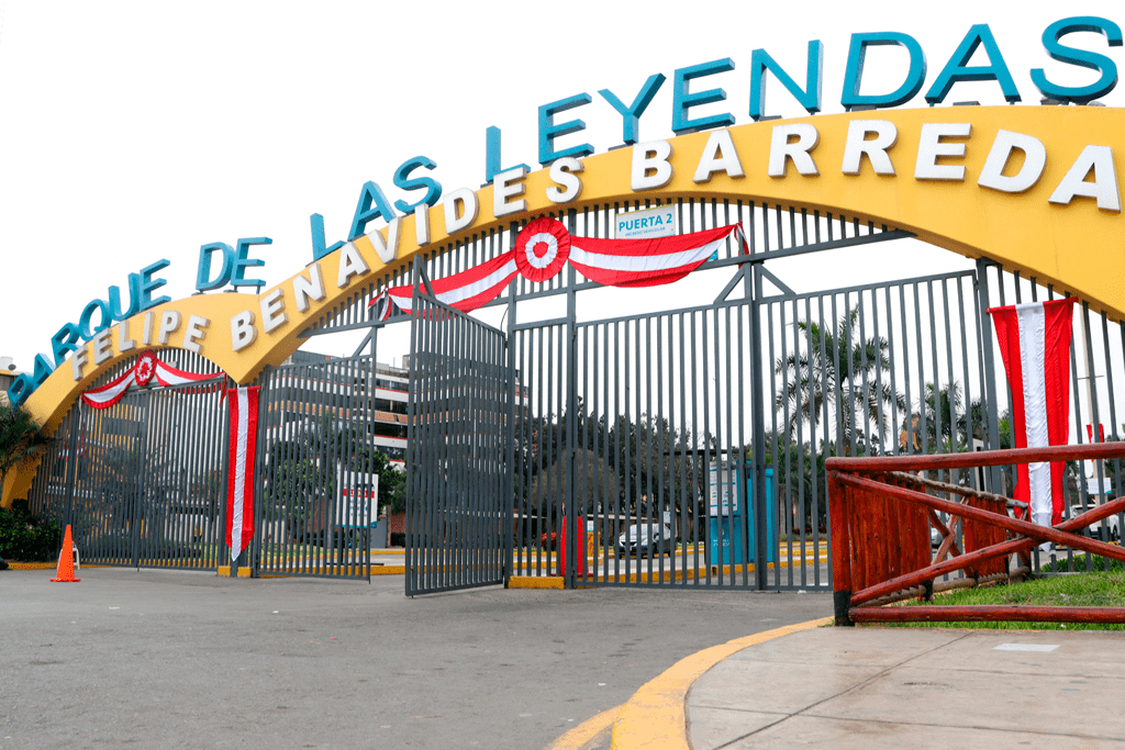 PARQUE DE LAS LEYENDAS