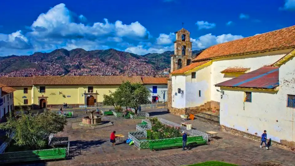 Vista panoramica del barrio San Blas cerca de Siete Diablitos Vista panorámica del barrio San Blas cerca de Siete Diablitos