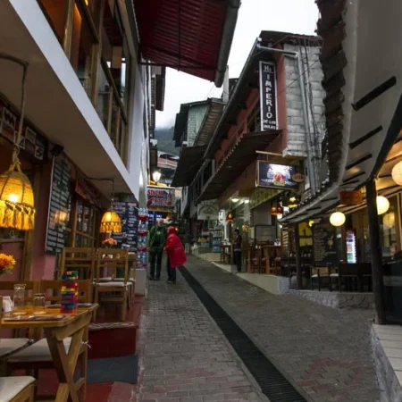 aguas calientes pueblo
