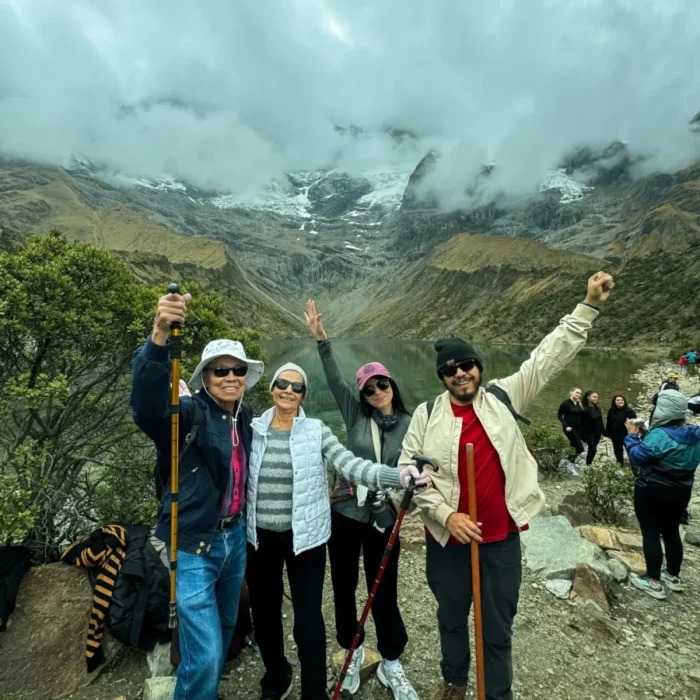 Turistas Llegada Laguna Humantay